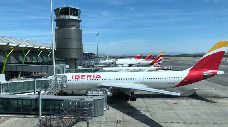 Se busca personal de carreteo de aviones en el Aeropuerto de Madrid-Barajas (contrato indefinido y no necesaria experiencia)